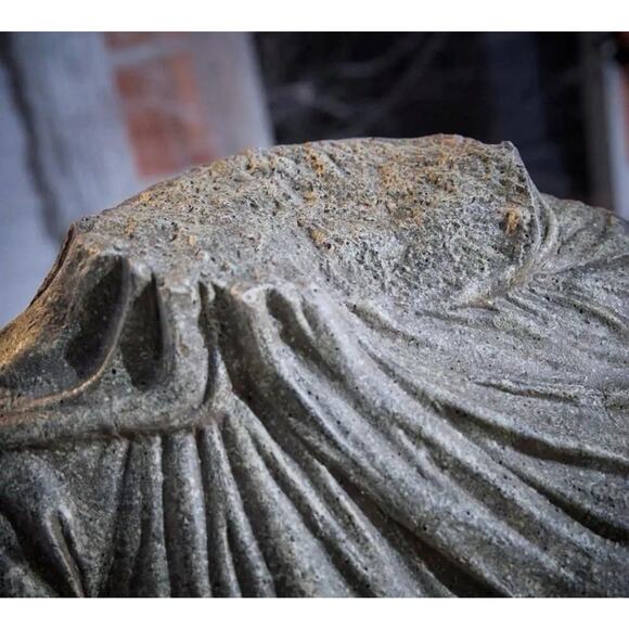 Home Accents Holiday 3 ft Halloween Classics Ancient Sculpture Porch Greeter New - Picture 9 of 9